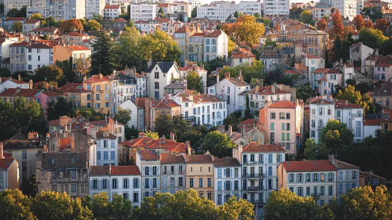Marché immobilier : bilan du premier semestre, ville par ville